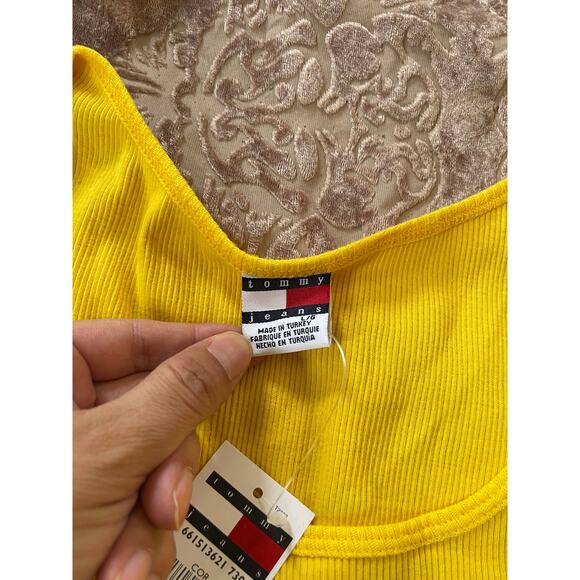 NWT y2k deadstock yellow Tommy Hilfiger yellow tank la egg e - Picture 7 of 7